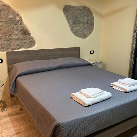 Bed and Breakfast Tra Storia E Realta à Sardara Extérieur photo